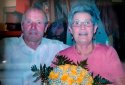 0_PAY-Newsflash-CoupleCoronavirus-01.jpg