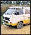 Brueckner van brown foliage background - poor quality pic  from tv news.JPG