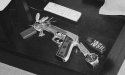 CLOSEUP look at skeleton keys 2010 Paris Match photo.jpg