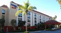 Fairfield Inn (Old Hampton Inn).jpg