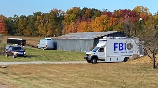 fbi agents.webp