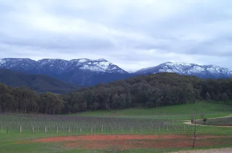 Mt_Buffalo,_Victoria,_Australia.webp