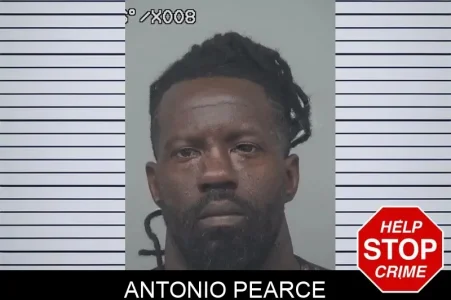 antonio pierce.webp