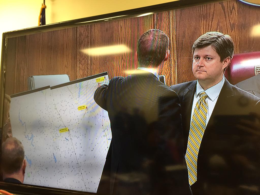 B9_RzyXCEAAJy1F.jpg:large