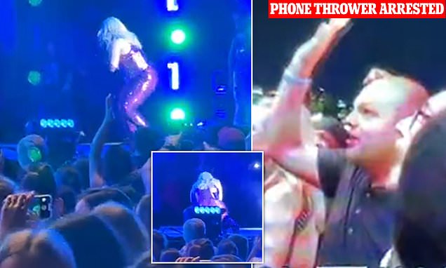 www.dailymail.co.uk