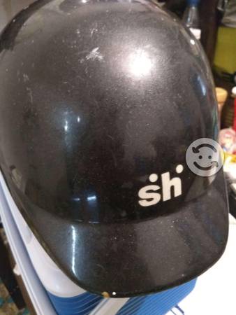 Helmet.jpg