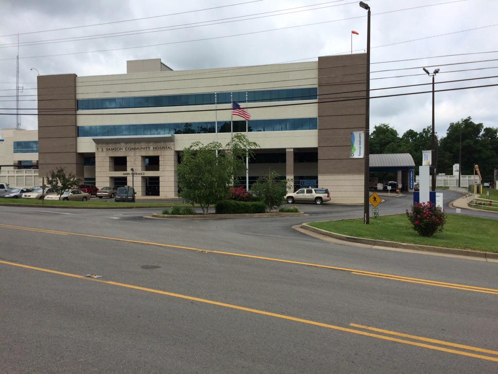 CF8HVYpUEAISLCe.jpg:large