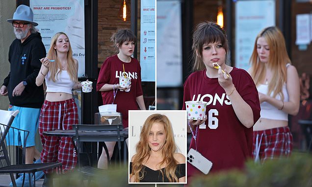 www.dailymail.co.uk