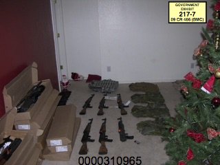Du5AqSIXgAUs92S.jpg