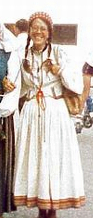 latvianfolkdress-jpg.201554