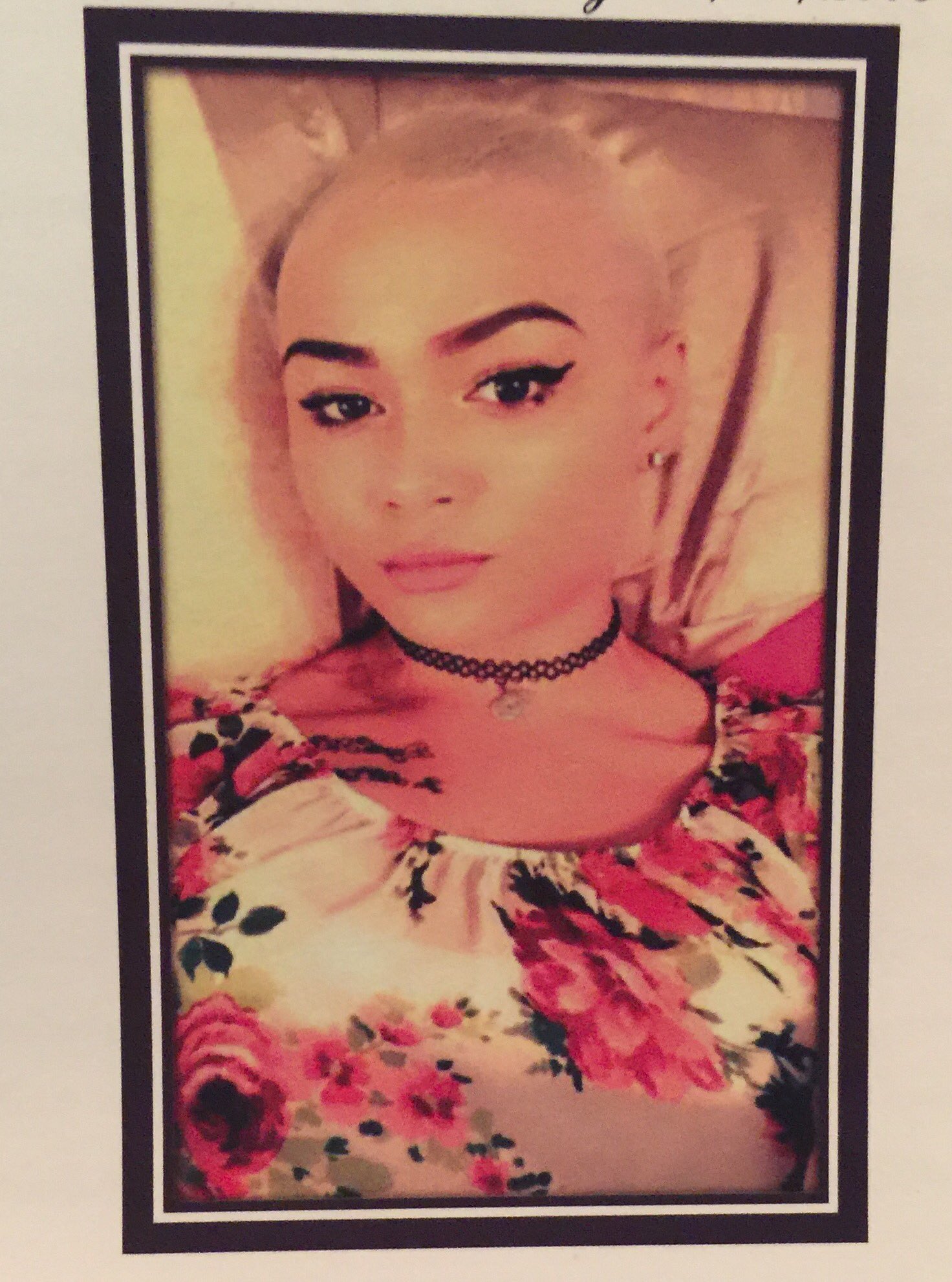 CnNkEO9WAAAy0mc.jpg:large