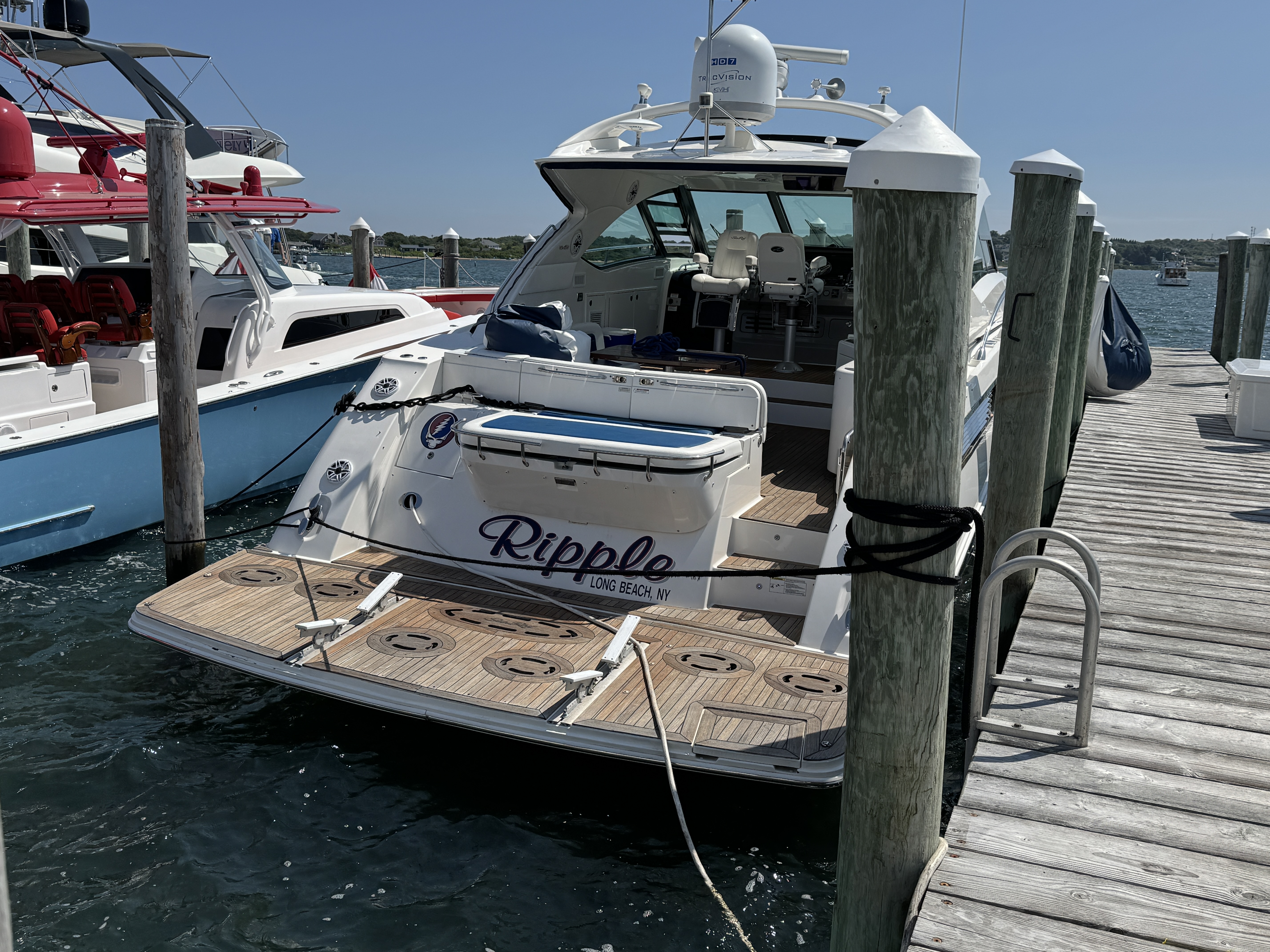 www.easthamptonstar.com
