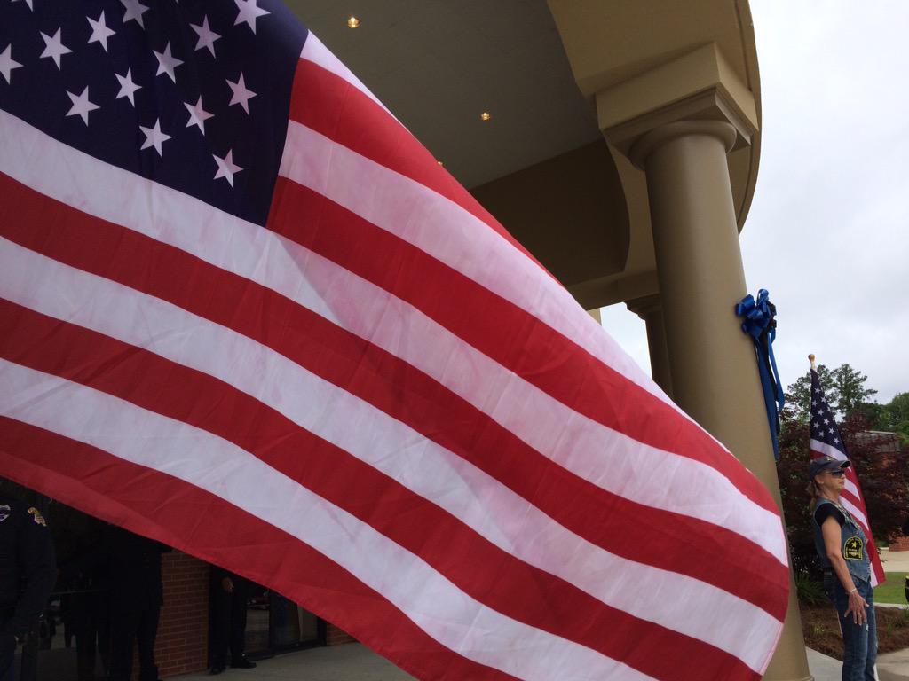 CFIpshSUMAANIwI.jpg:large