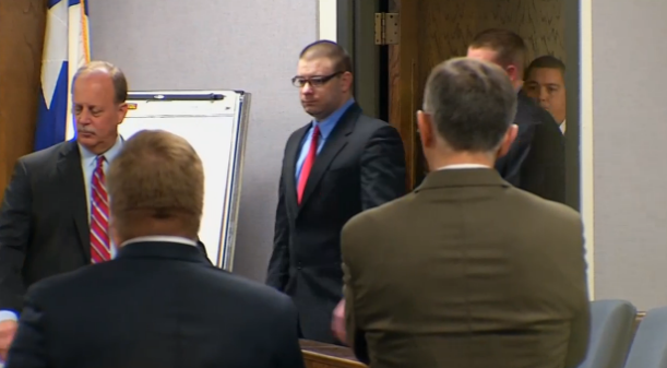 B-qMHZfVEAEW5aj.png:large