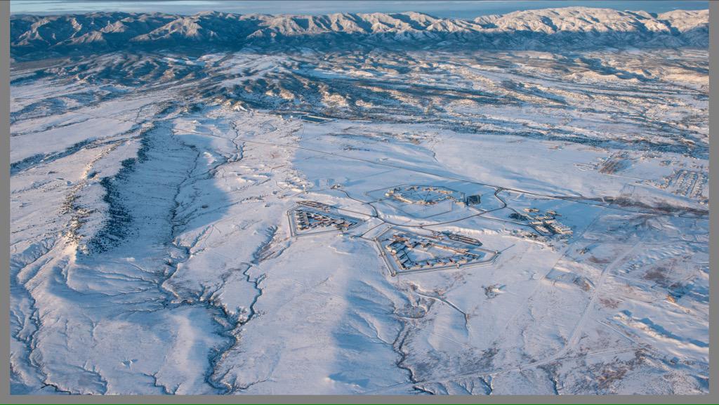 CEu2miiWMAAvNbZ.jpg:large