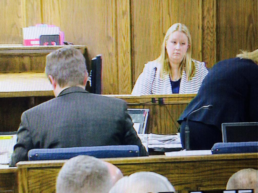 B-Jxw2OCYAAmR1X.jpg:large