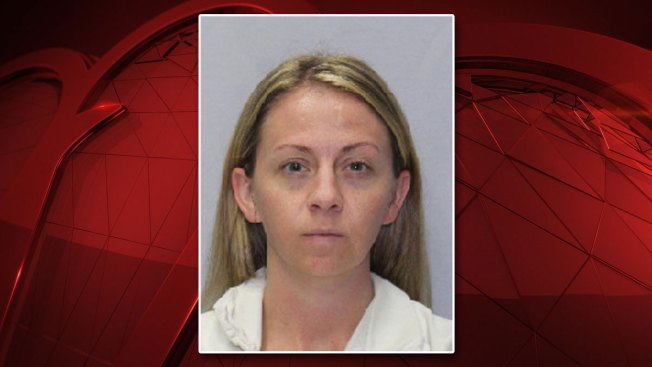 Amber-Guyger-new-mugshot-100719.jpg