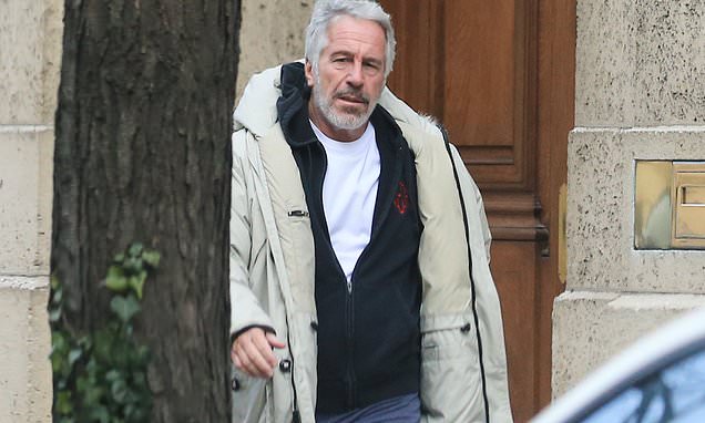 www.dailymail.co.uk