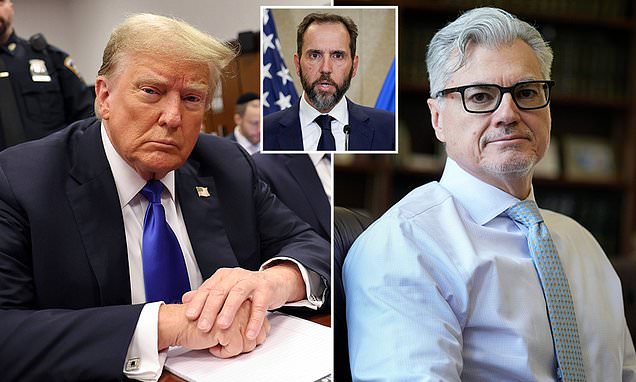 www.dailymail.co.uk