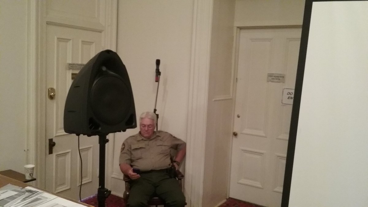 Dik2Mw8VMAA9cei.jpg
