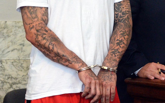 hernandez-tattoos-jail.jpg
