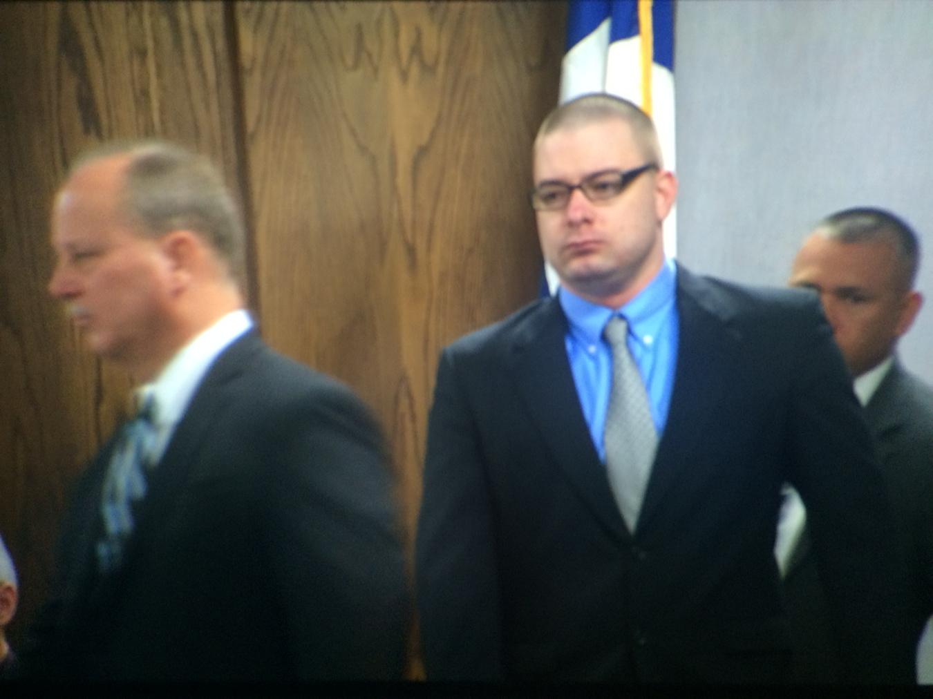 B-Pk2QNCYAALQSV.jpg:large