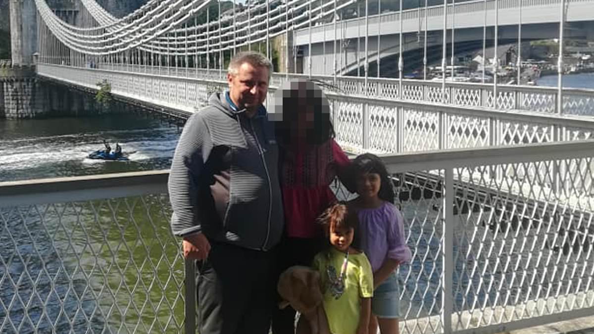 www-dailymail-co-uk.cdn.ampproject.org