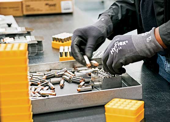 americanhandgunner.com