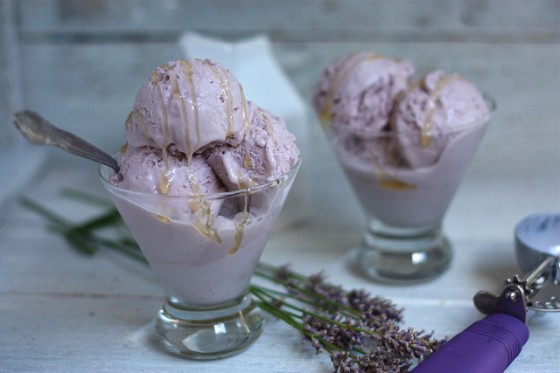 Lavender-Honey-Ice-Cream-2-560x373.jpg