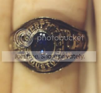 roberteleehigh1975classring.jpg