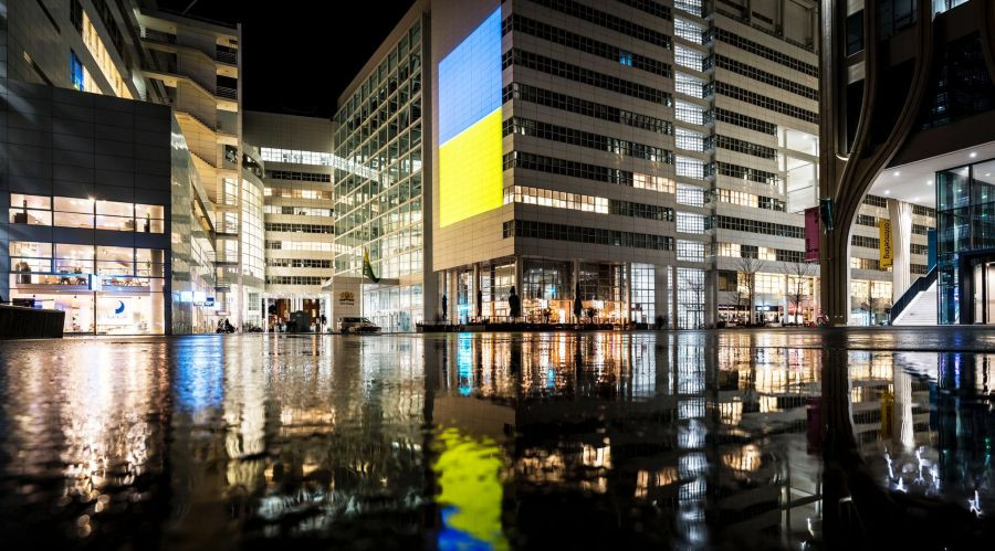 blauw_geel_stadhuis26217e78b43d6c.jpg