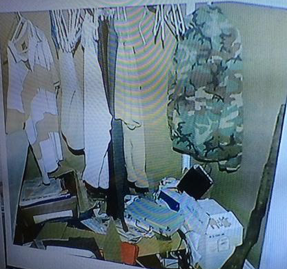 B9vVxyJIAAEz8Mz.png:large