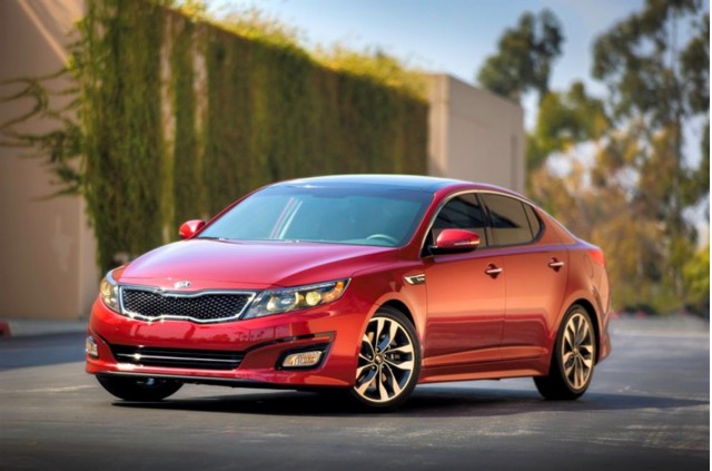 2014-kia-optima_100425705_m.jpg