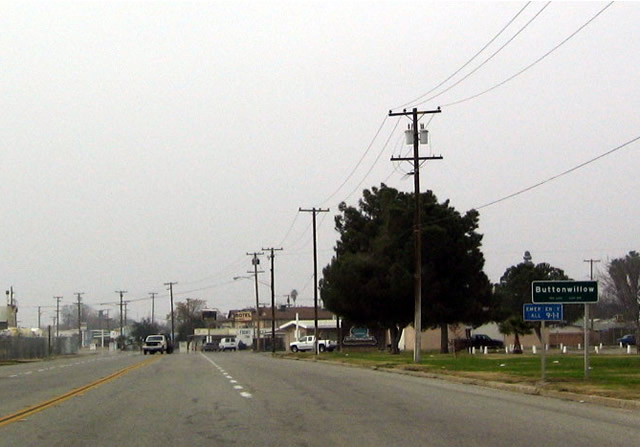ca-058_wb_entering_buttonwillow.jpg
