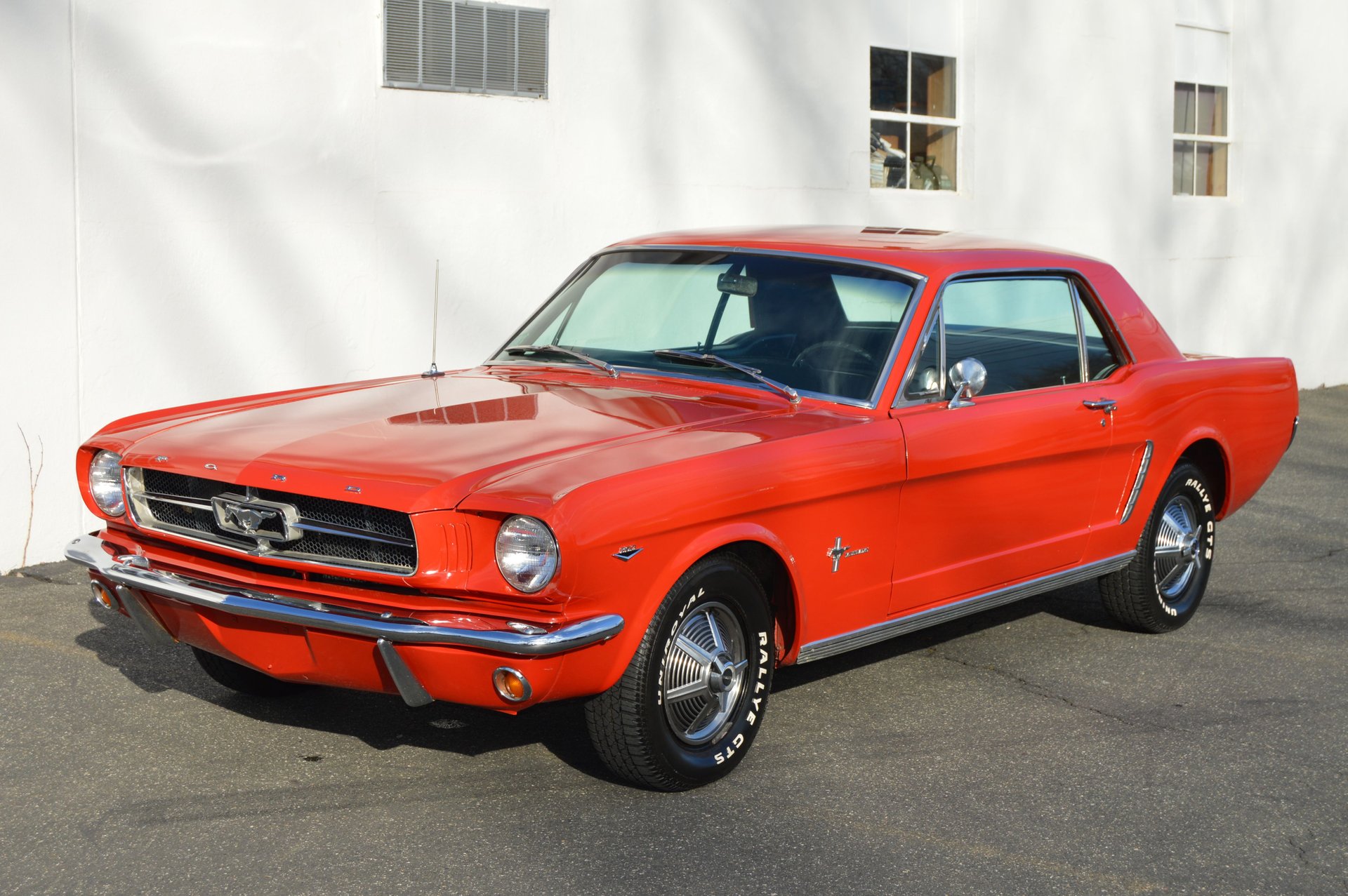 1965 Ford Mustang | American Muscle CarZ