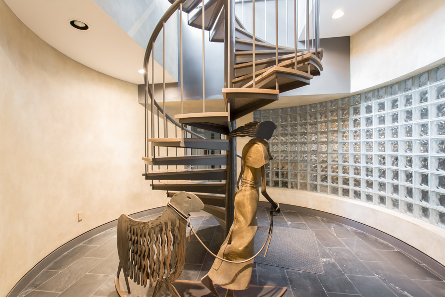 upload_2019-12-12_16-6-15-jpeg.220008