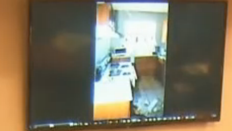 CEg7EdQW8AAoU_V.png:large