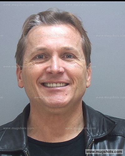 Martin-Joseph-Macneill_mugshot.400x800.jpg