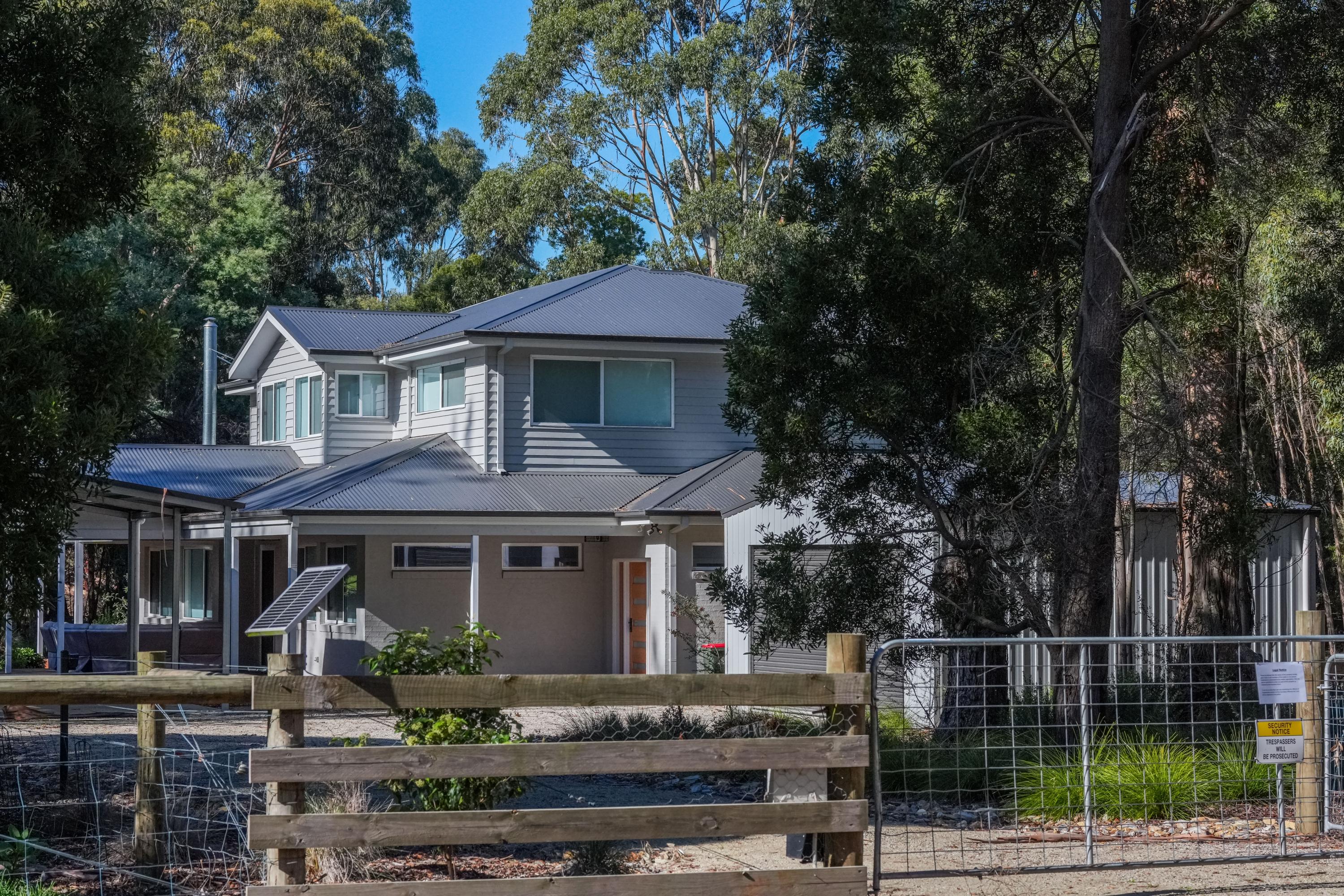 ce6cfb472b78f9e6539ab3b18f684697