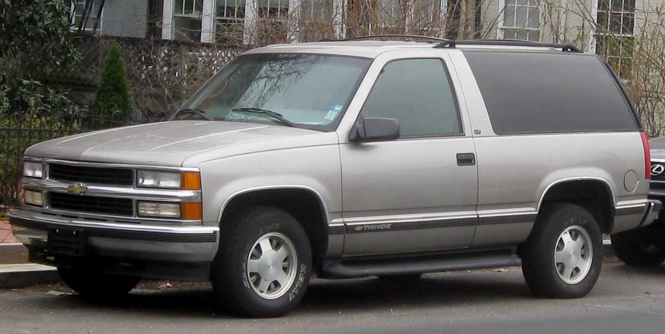 Chevrolet_Tahoe_2-door.jpg