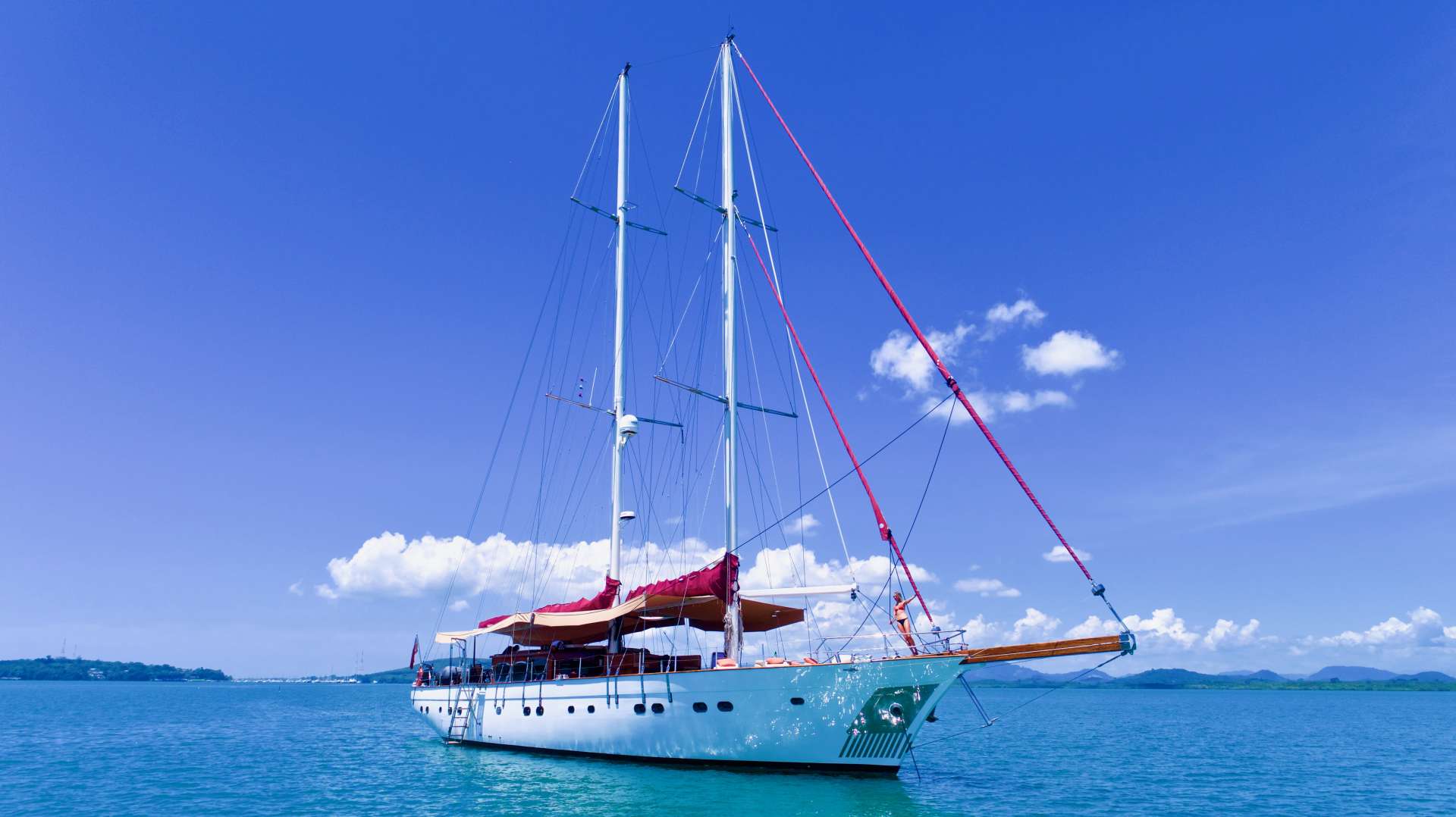 www.charterworld.com