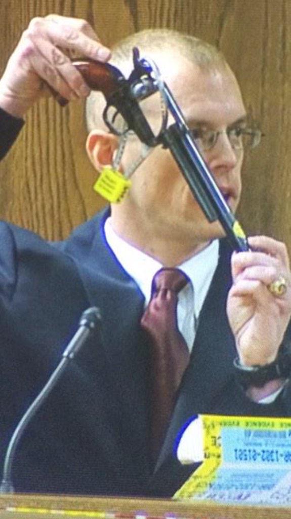 B9wXhHGIAAAZw2c.jpg:large