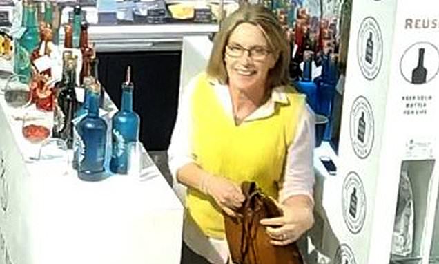 www.dailymail.co.uk
