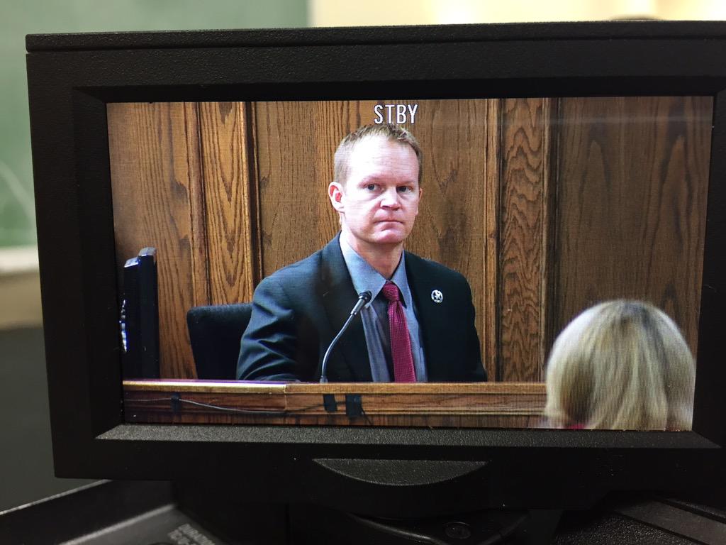 B9-6mdiCIAE8fiR.jpg:large