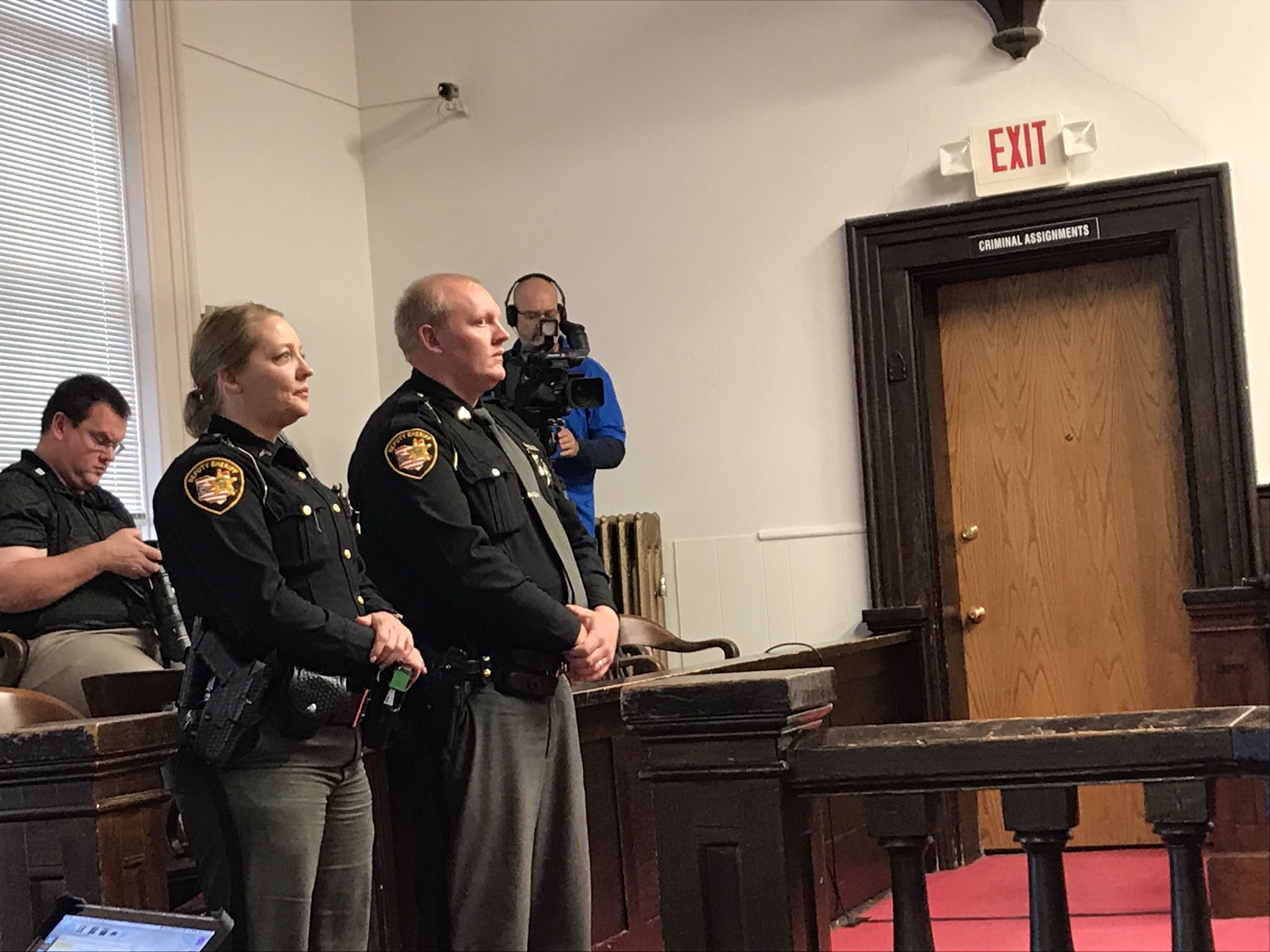 DtMUCu9X4AAwKB4.jpg:large