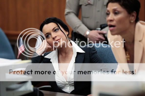 LindsayLohanProbationStatusHearingM.jpg