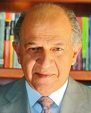 B-UR0M7IIAEjP8G.jpg:large