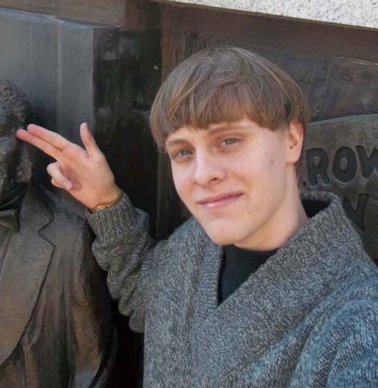 CzrDlpeXcAAnAlQ.jpg