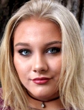 slusser_corinna8.jpg