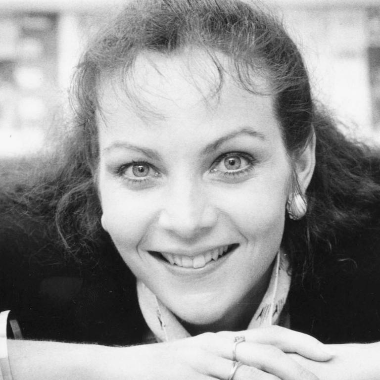 53014a739f664366e3bc1858bd5a9043